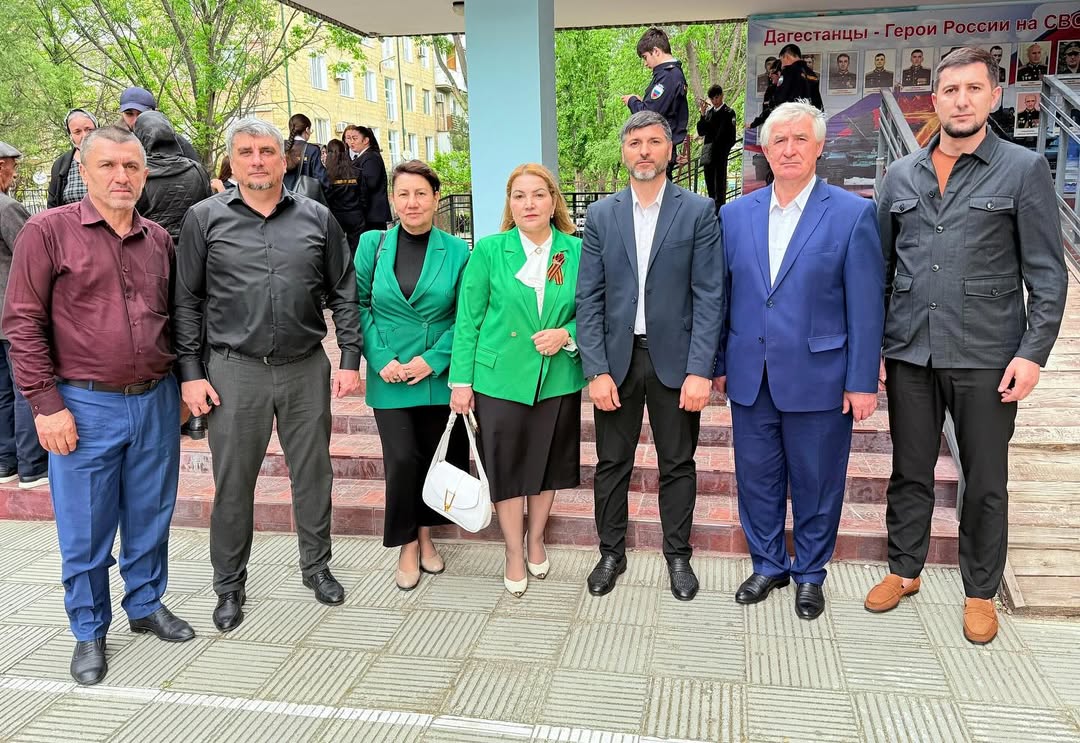 Открытие парка победы в память о погибшем участнике СВО, кавалера Ордена мужества посмертно, выходце из с. Кирки Кайтагского района Салихова Магомеда.